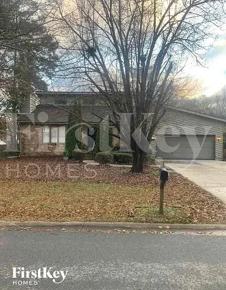 2876 Fieldstone Dr SE — Photo 1