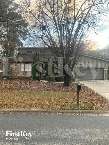 2876 Fieldstone Dr SE Photo 1