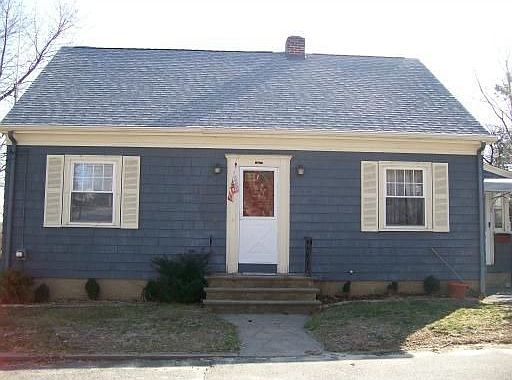1st image of 7 Woodbine St
