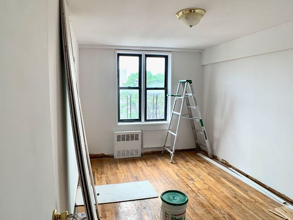 2nd image of 490 New York Ave APT 5E