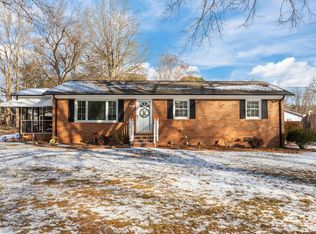 109 Crestview Dr, Durham, NC 27712