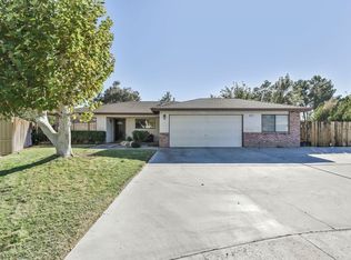1089 Amie Ct, Ridgecrest, CA 93555