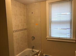 160 Mapes Ave #1, Newark, NJ 07112