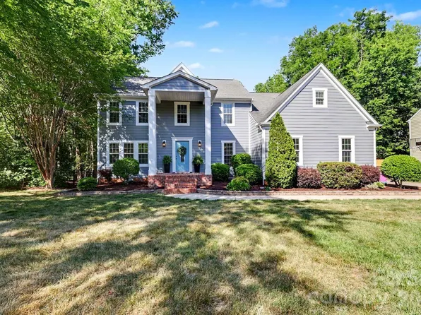 12227 Provincetowne Dr, Charlotte, NC 28277