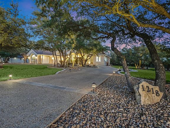 2nd image of 1218 Ensenada Dr