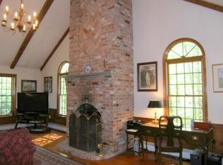 7 Barbara Rd, Hopkinton, MA 01748