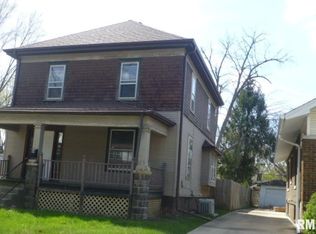 1825 S College St, Springfield, IL 62704
