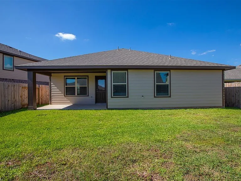 18435 Grayson Bluff Way — Photo 26
