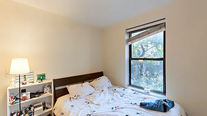 Rented by Emor Management Inc. | media 21