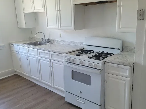 2318 Woodstock Ave APT 4, Pittsburgh, PA 15218