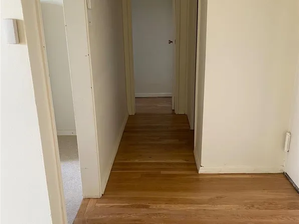 209 10 41 Avenue #4e, Bayside, NY 11361