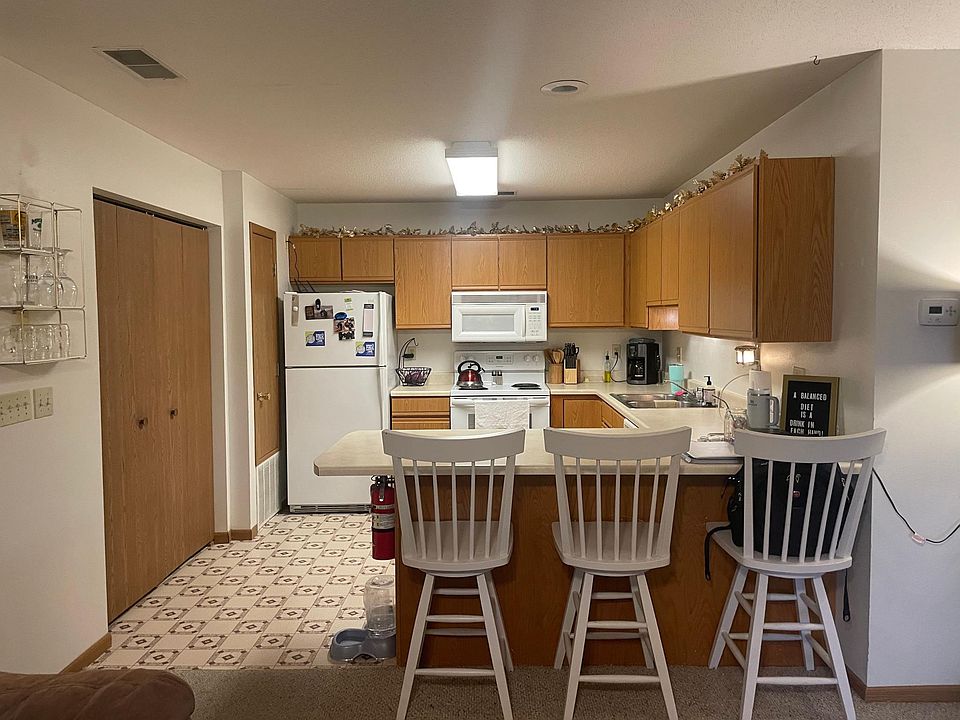 1st image of 50 Village Dr APT 10