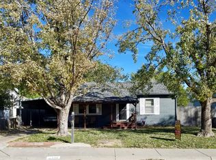 806 Wichita Dr, Ulysses, KS 67880