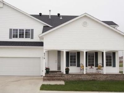 6219 16th St S, Fargo, ND, 58104