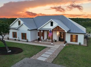 519 E River Oaks Rd, Blanco, TX 78606