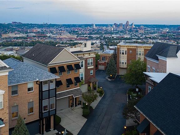 3rd image of 2666 Morrow Pl