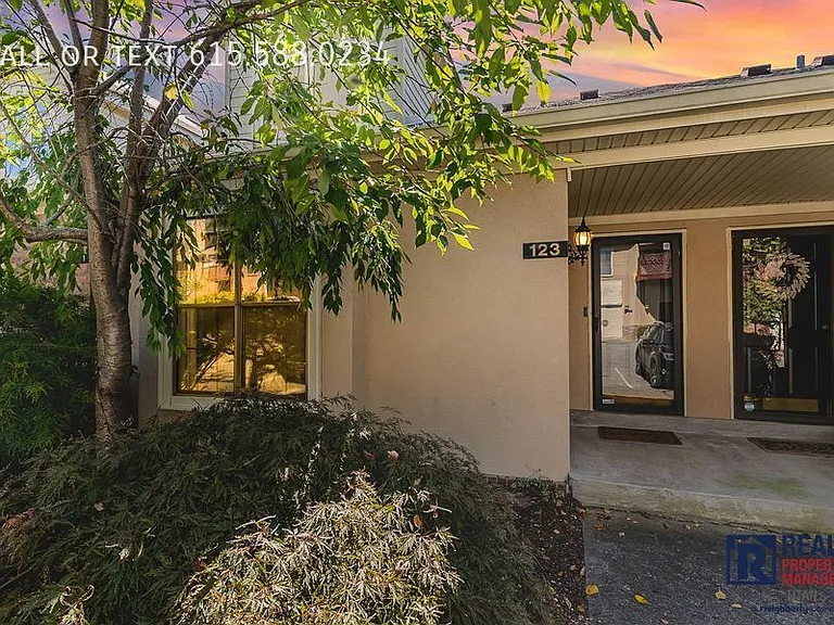 123 Villa View Ct — Photo 20