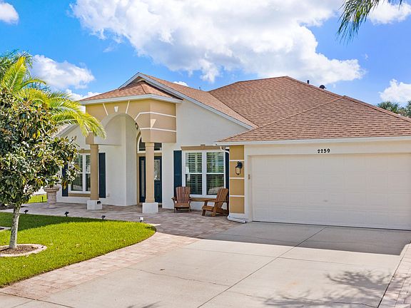 3rd image of 2259 Wekiva Ln