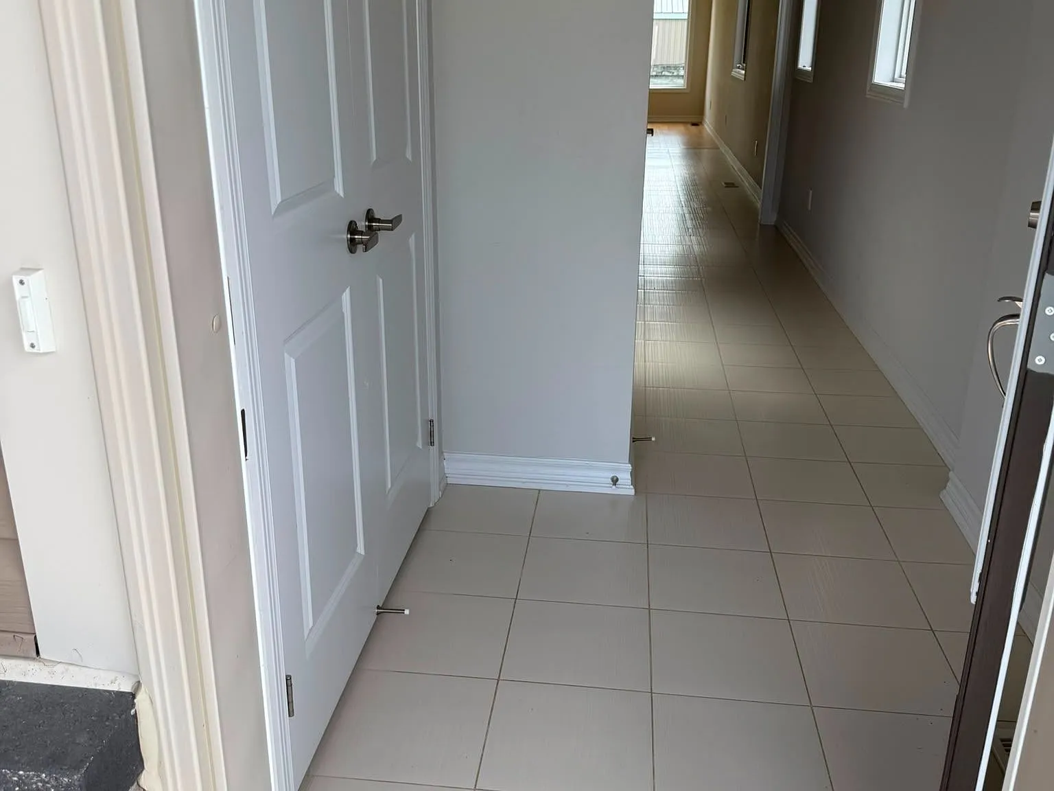 5 bed, $2,990 — Photo 3
