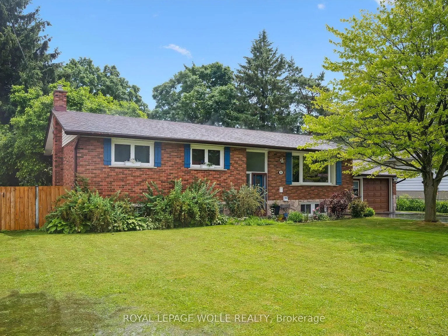2 bed, $1,900 — Photo 3