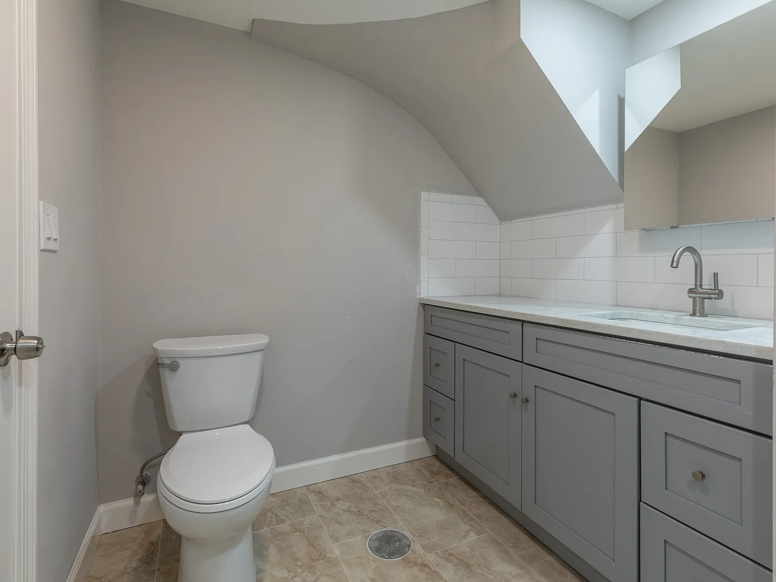 3-5 Linnaean Street - 7B — Photo 2
