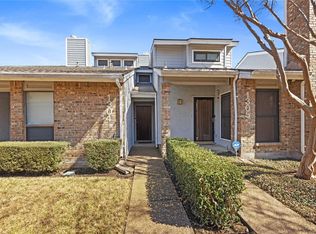 17490 Meandering Way APT 1304, Dallas, TX 75252