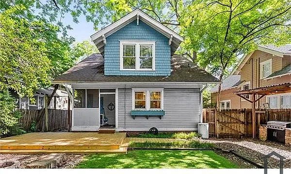 305 E Hendrix St — Photo 25