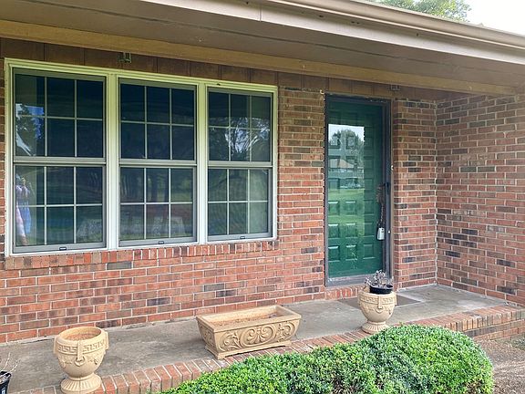 2nd image of 324 Harrington Dr