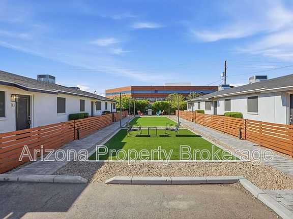 2nd image of 4150 N 25th St #10