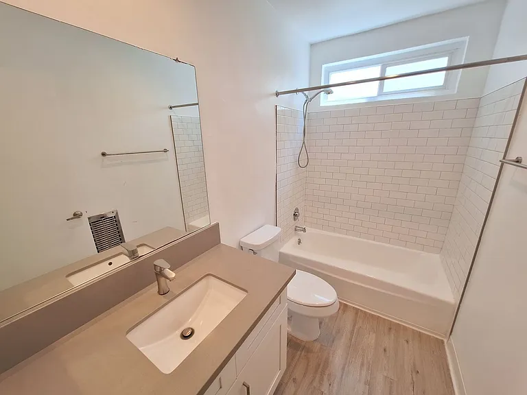 12625 Pacific Ave #3 — Photo 12