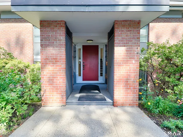 160 Fairfield Woods Road #48, Fairfield, CT 06825