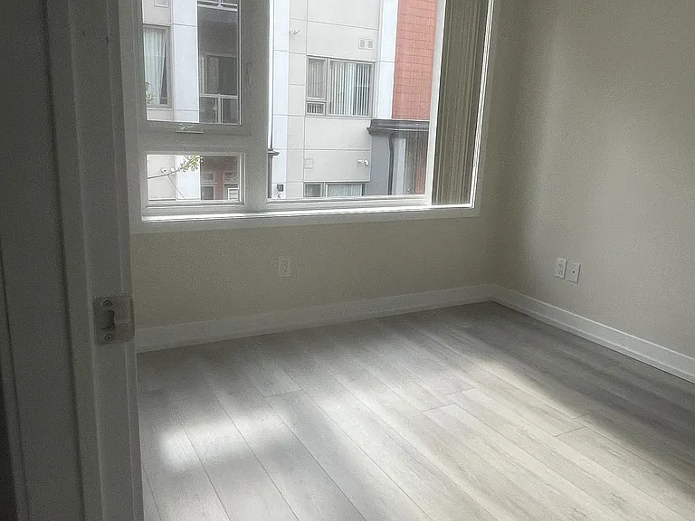 70 Orchid Place Dr #2 — Photo 20