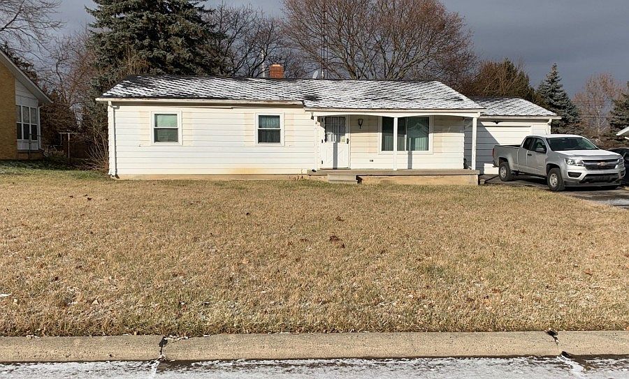 1st image of 3210 Thornfield Ln