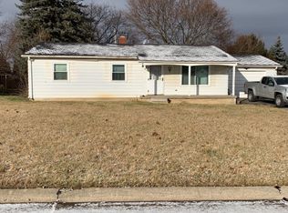 3210 Thornfield Ln, Flint, MI 48532