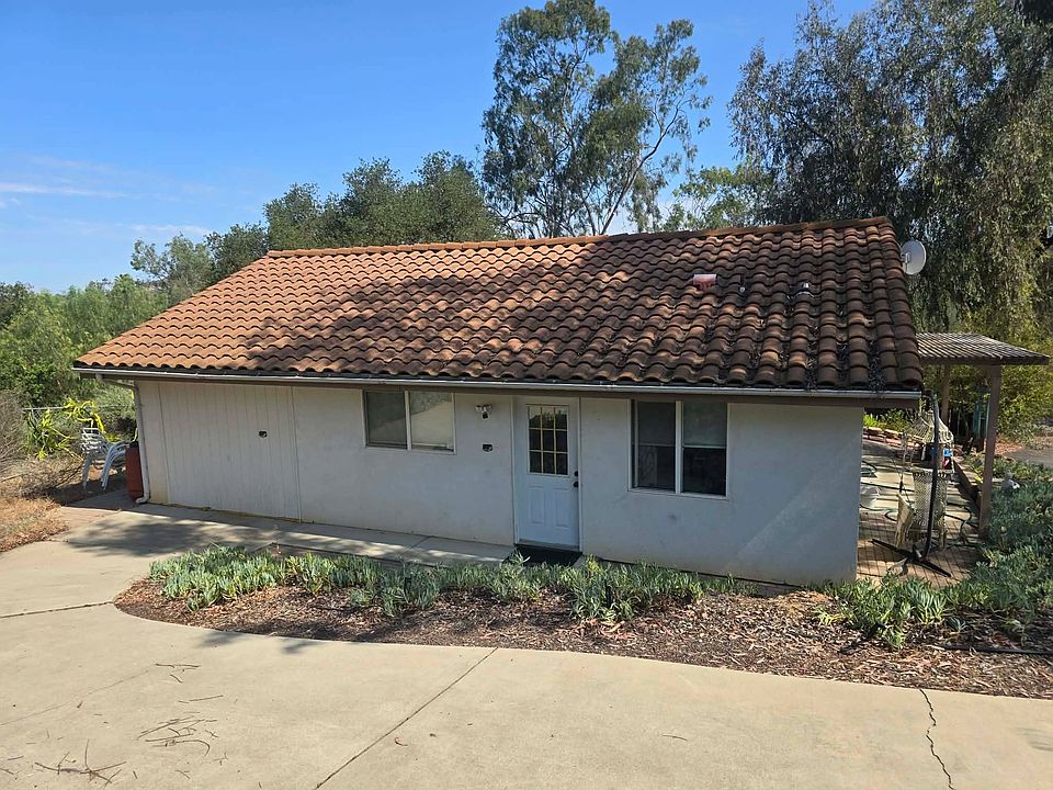 1st image of 31494 Oak Glen Rd