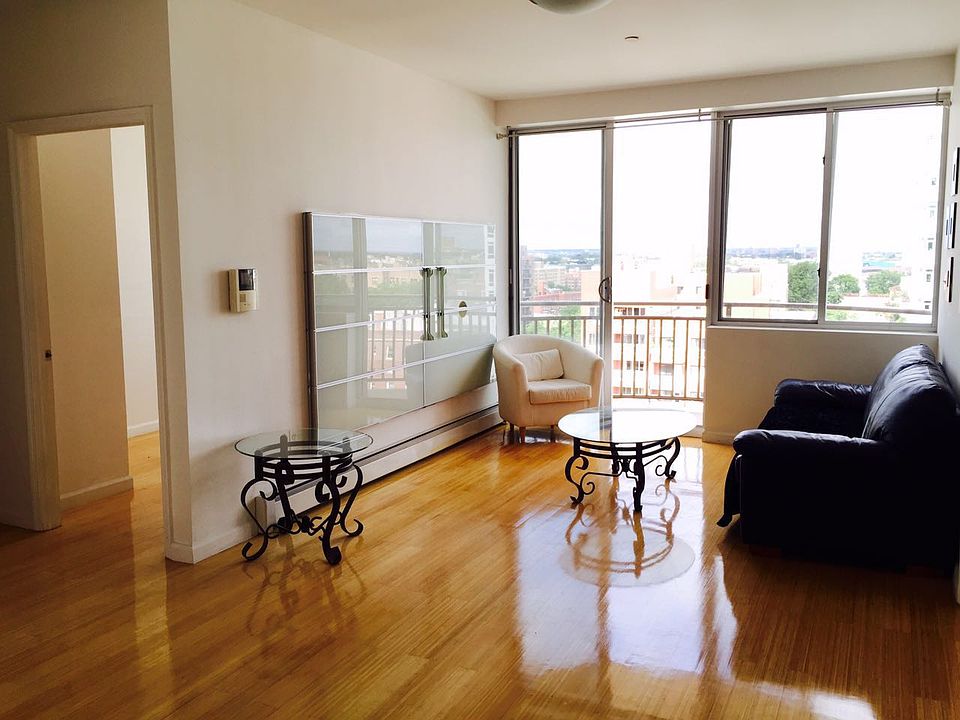 1st image of 14228 38th Ave APT 7C