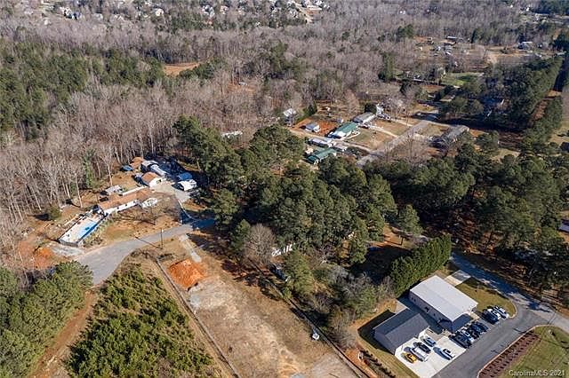 1st image of 4945 Wrenn Dr #66