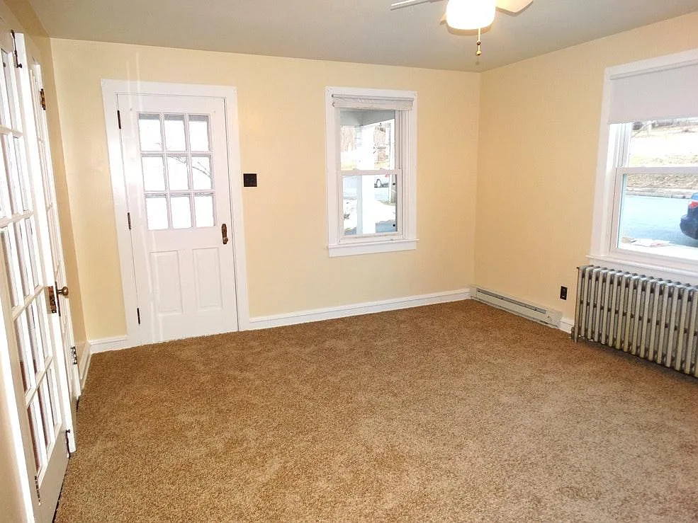2 bed, $1,235 — Photo 2