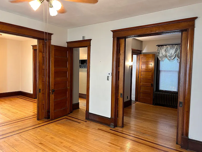 1127 Adams St NE #1 — Photo 4