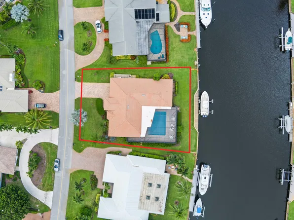 3422 SE Fairway W, Stuart, FL 34997