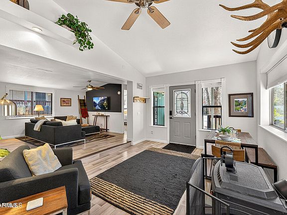 4th image of 340 San Felipe Place