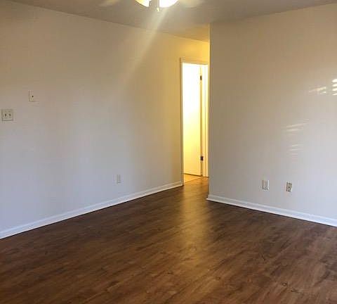2nd image of 204 Summer St #B