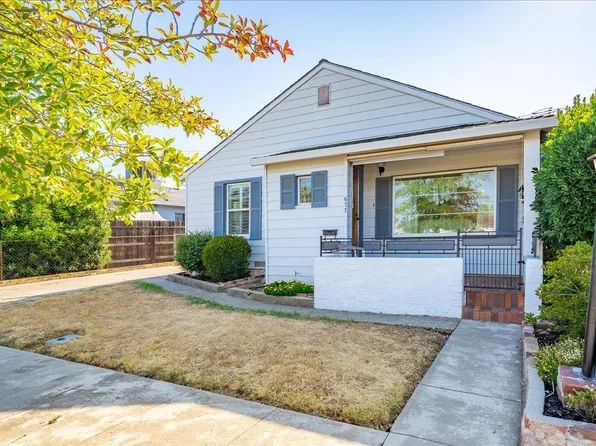 677 D St, Lincoln, CA 95648