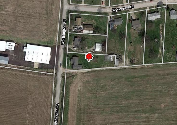 2nd image of 1327 Worthington Rd