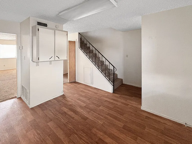 703-707 W Copper Ave — Photo 5