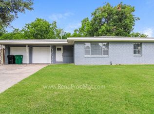 2954 Almeda Plaza Dr, Houston, TX 77045
