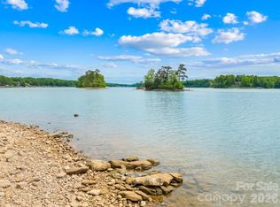 265 S Harbor Watch Dr, Statesville, NC 28677