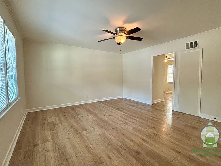 3505 E North St #7 — Photo 3