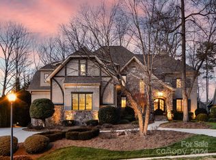 1410 Elmsford Ln, Matthews, NC 28105