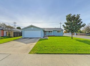 2261 Zinfandel Dr, Rancho Cordova, CA 95670